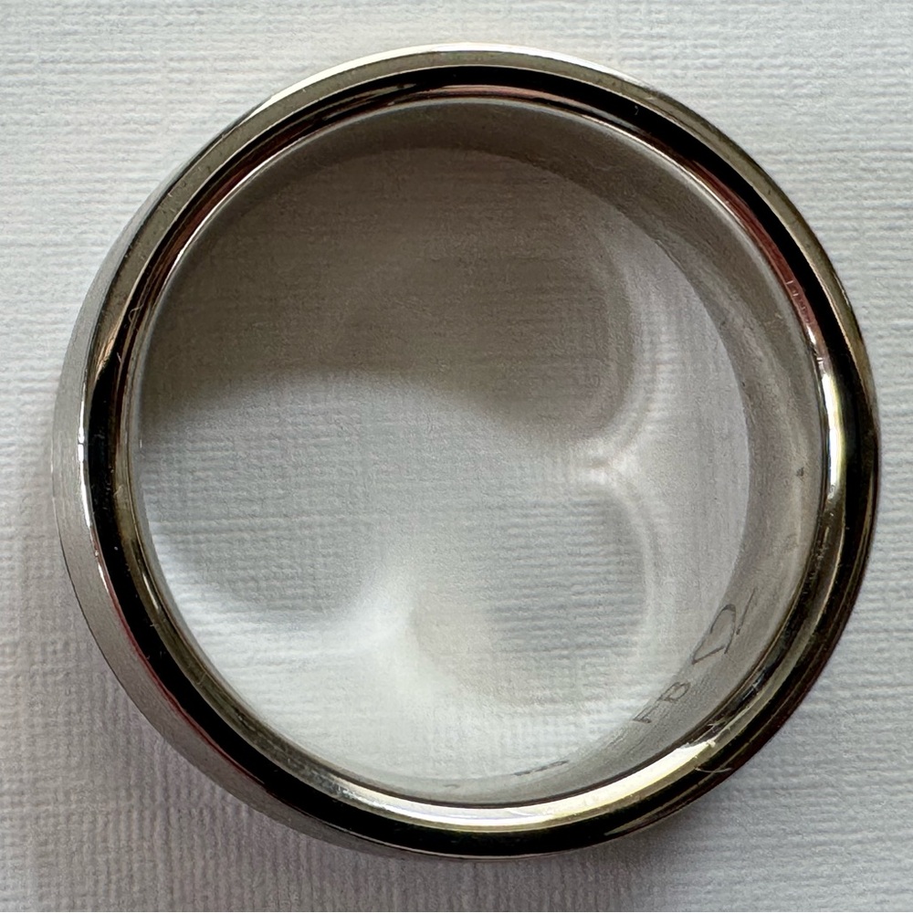 Men's Sterling Silver Ring - Picture 4 of 8